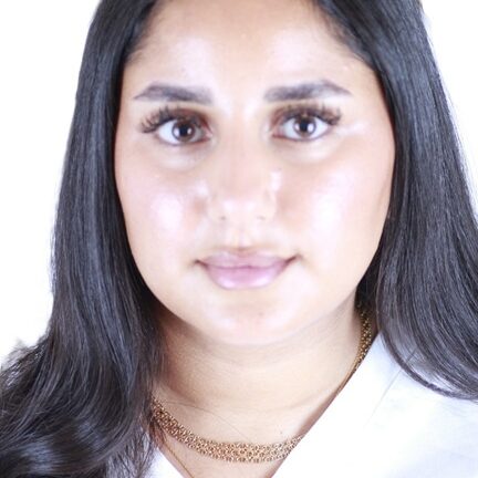 Esra Dental hygienist